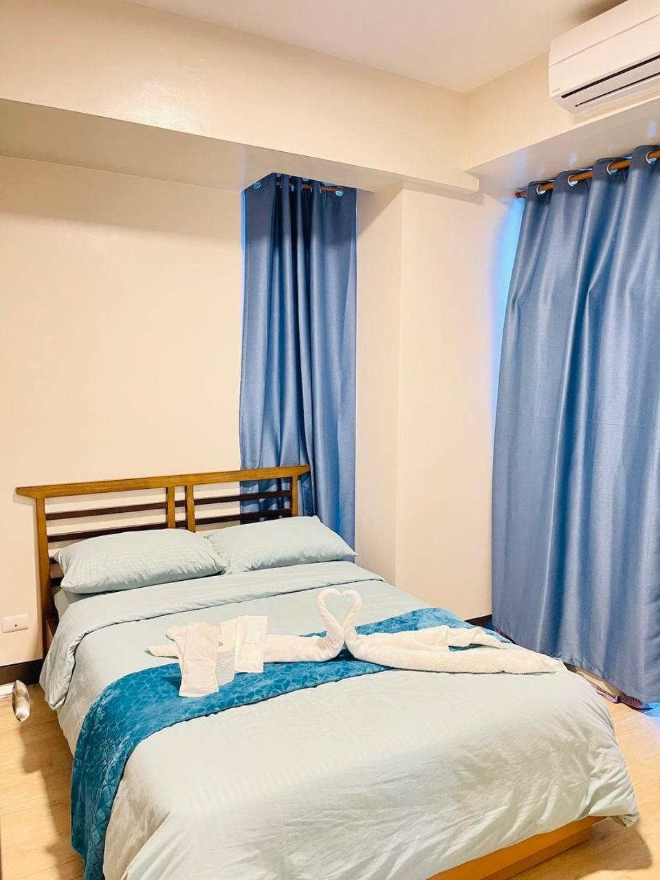 Mactan Newtown Condo With Pool Access Lapu-Lapu City Exterior photo